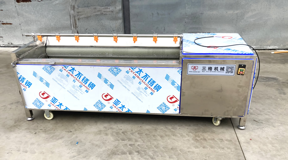 毛輥清洗機(jī)_土豆清洗機(jī)_紅薯清洗機(jī)_蘿卜清洗機(jī)_去皮機(jī)
